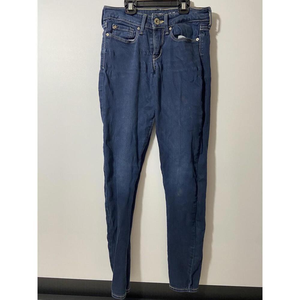 Levi’s Denizen Dark Blue Wash Denim Mom Jeans Juniors Size 3 / W26 Jeggings